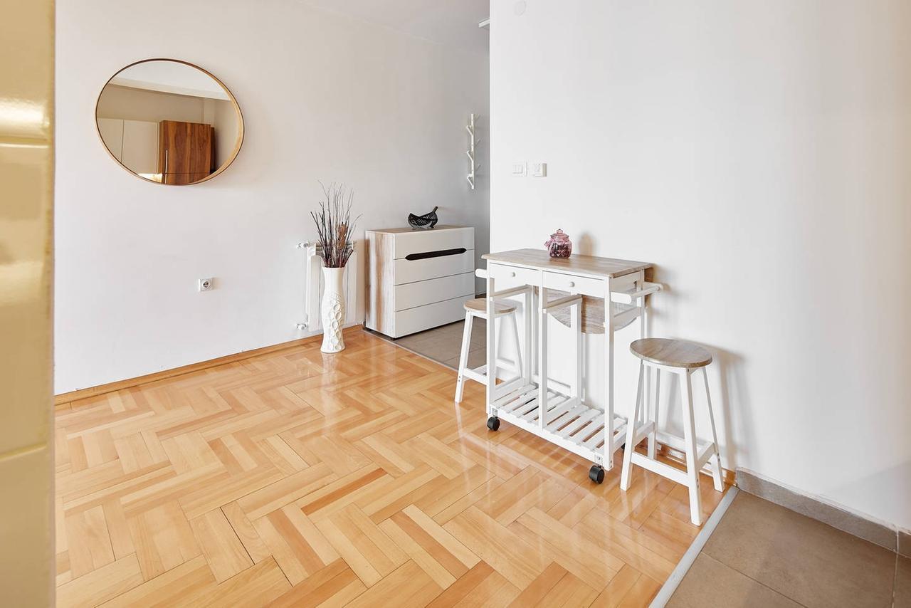 Smart Apartments Skopje Buitenkant foto